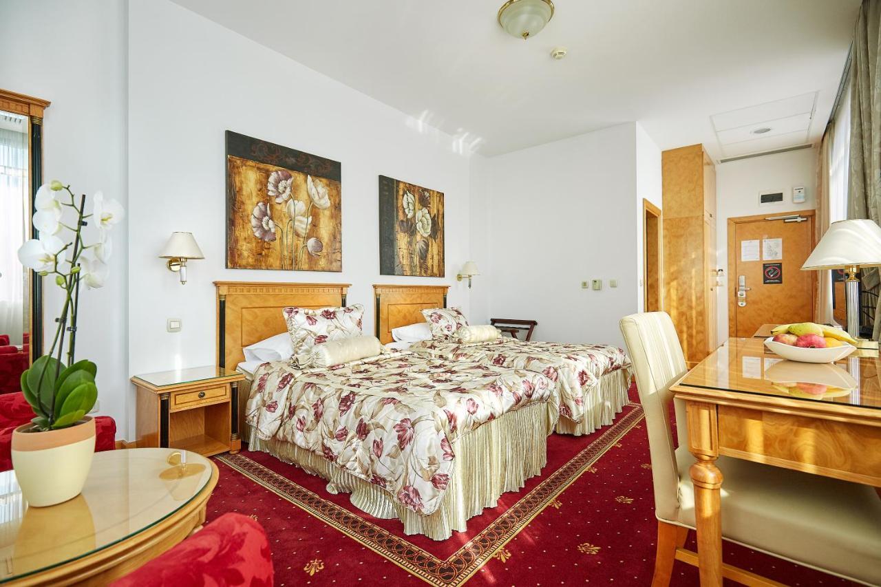 Garni Hotel Master Újvidék Kültér fotó