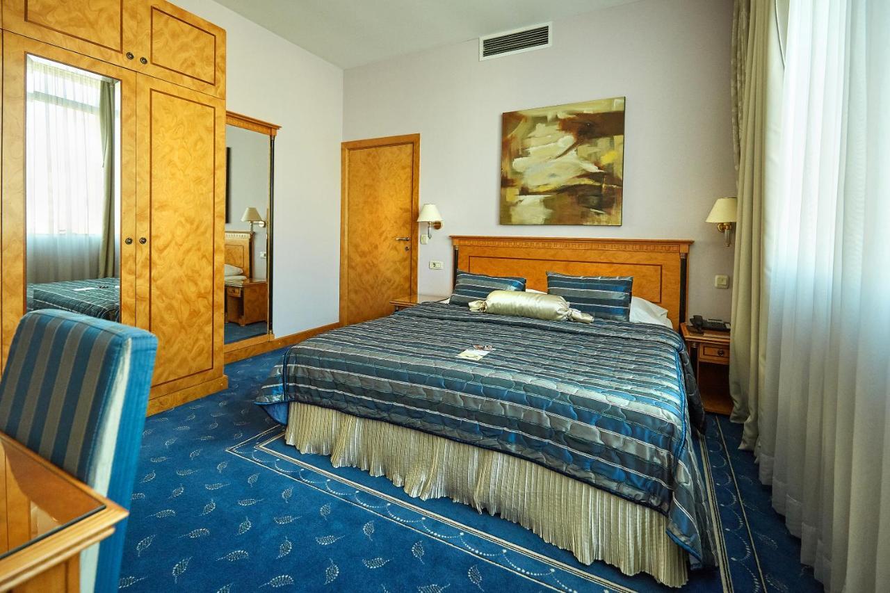 Garni Hotel Master Újvidék Kültér fotó