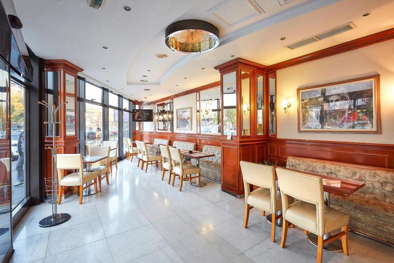 Garni Hotel Master Újvidék Kültér fotó